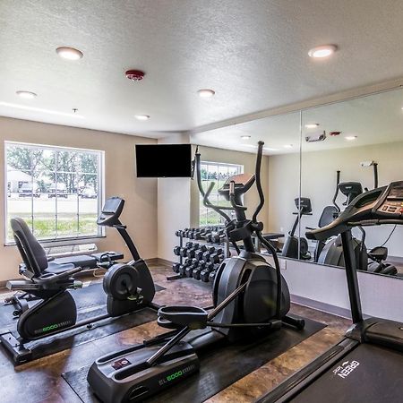 Cobblestone Inn & Suites - Barron Bagian luar foto