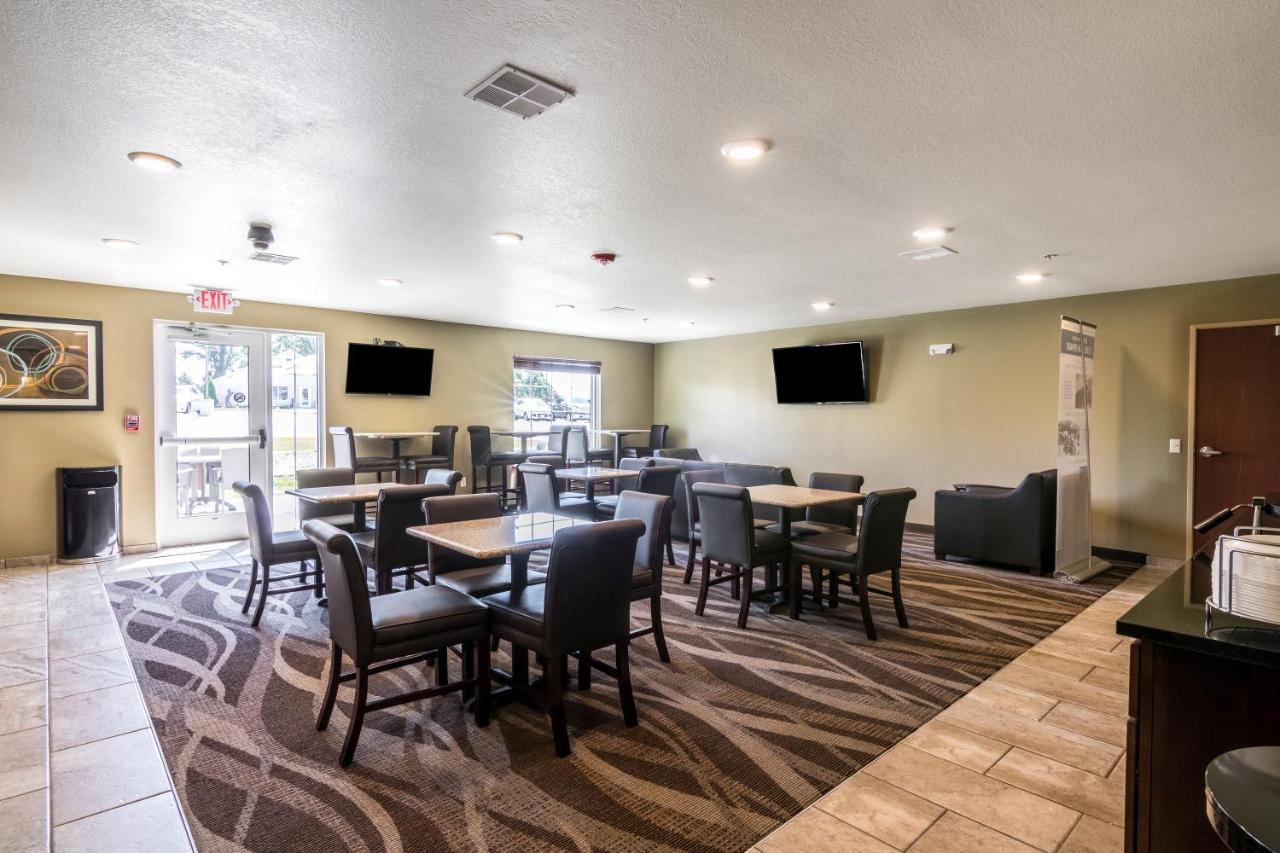 Cobblestone Inn & Suites - Barron Bagian luar foto