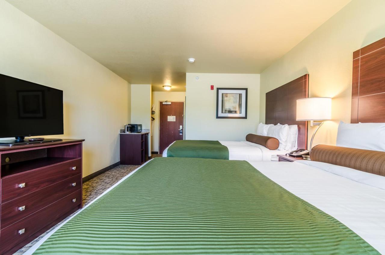 Cobblestone Inn & Suites - Barron Bagian luar foto